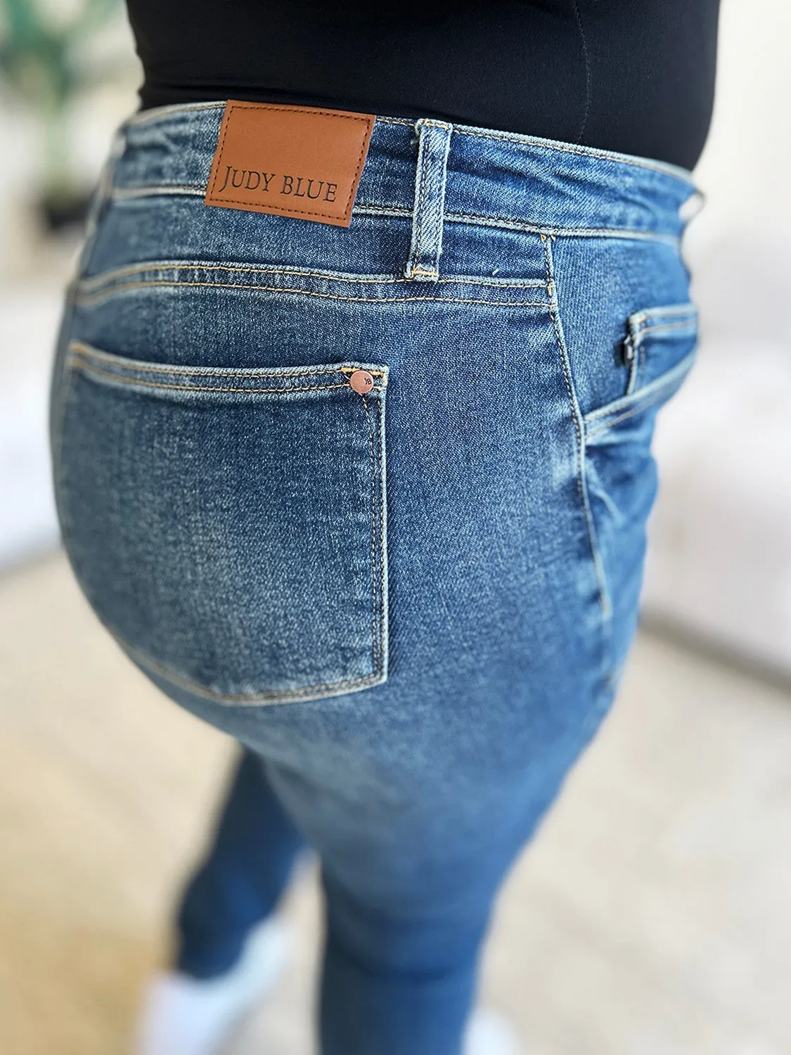 Judy Blue* Pocket Full Of Shunshine Skinny Jeans