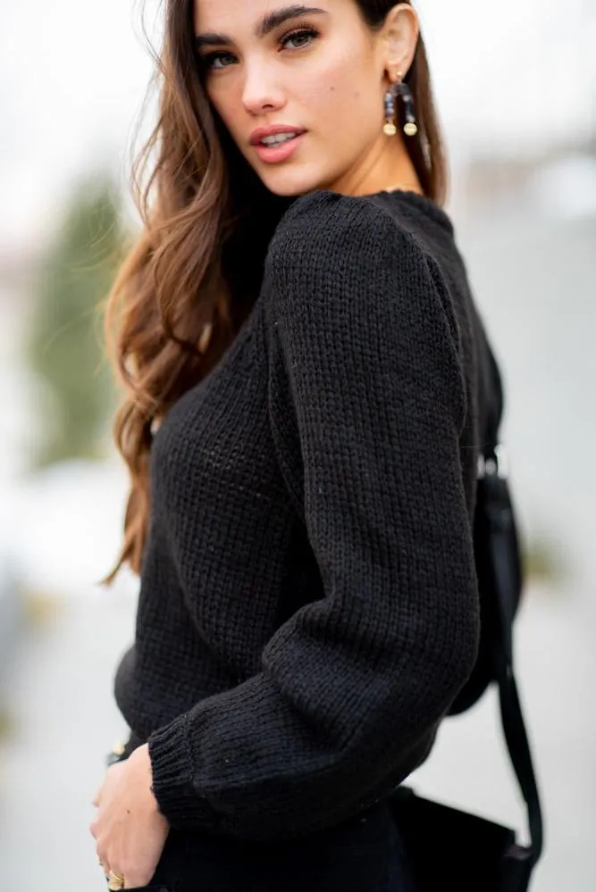 Vero Moda Annie Knit Sweater in Black